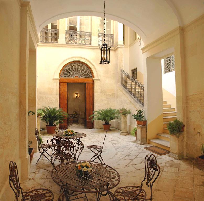 Antico Belvedere B&B Lecce Eksteriør bilde